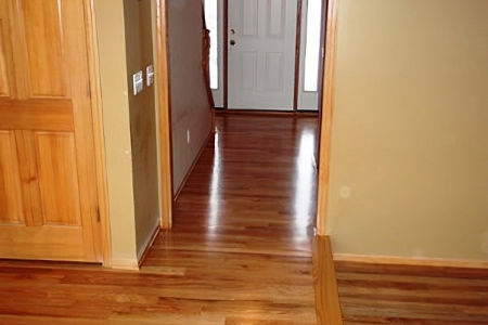 Oil-Based vs. Water-Based Hardwood Floor Finish: Which One is Right for You? Thumbnail